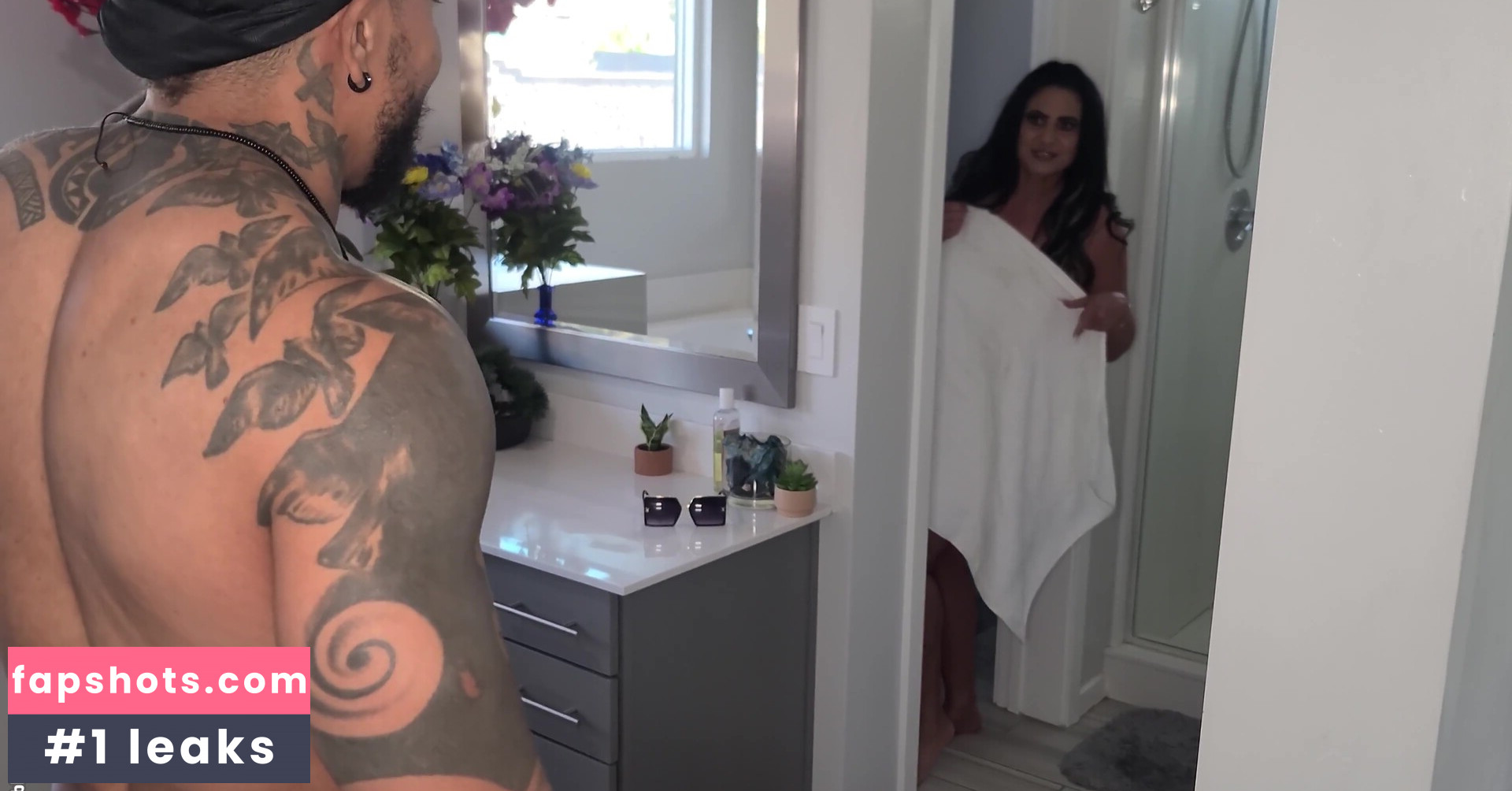 Kailani Kai gallery photo #42