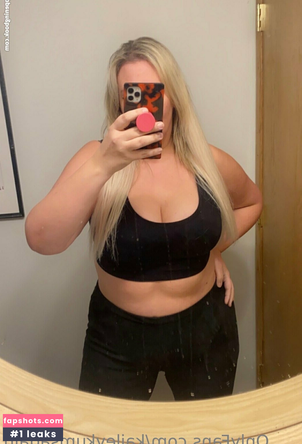 kaileykumsagain nude babe gallery