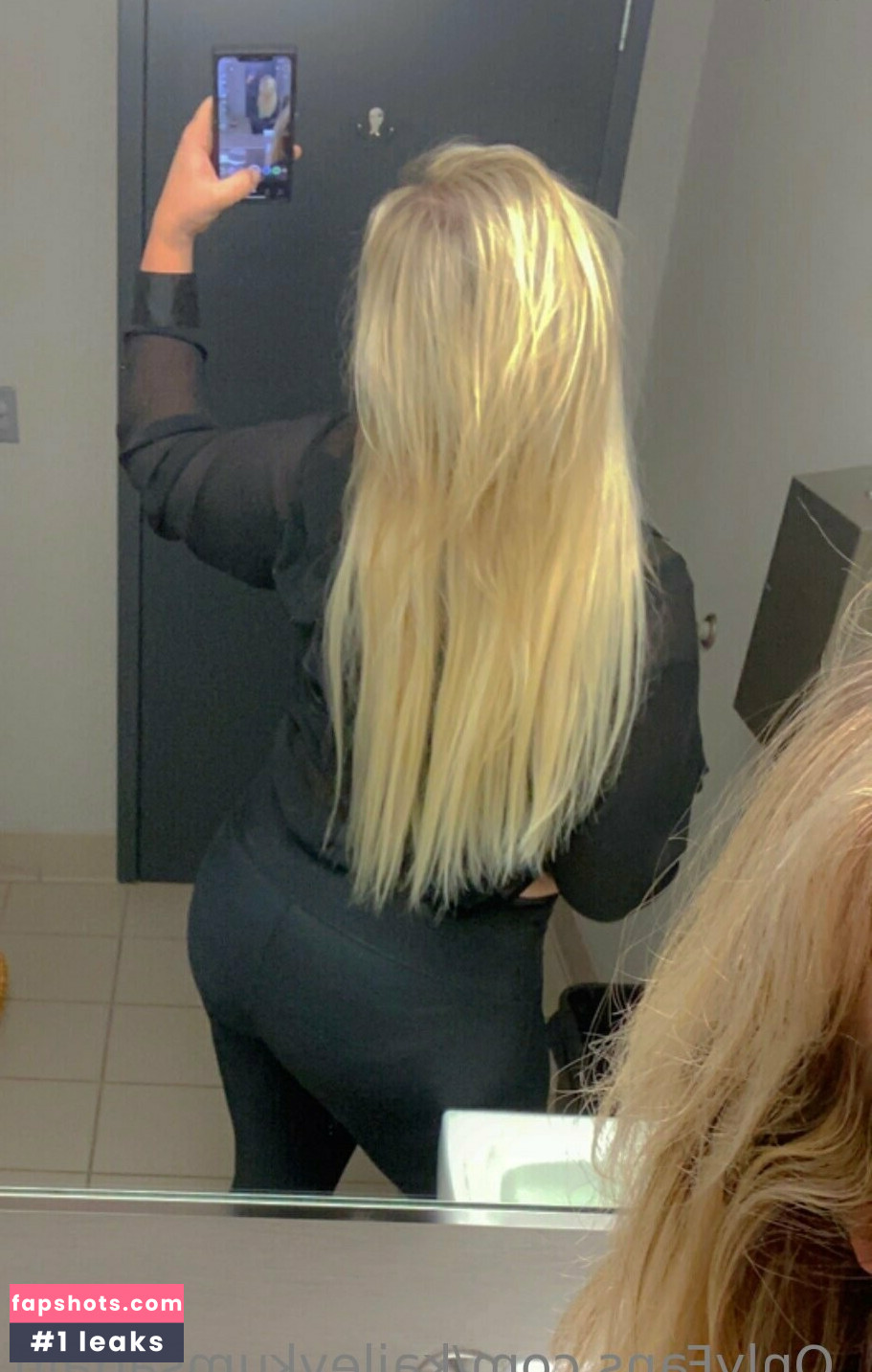 kaileykumsagain gallery photo #47