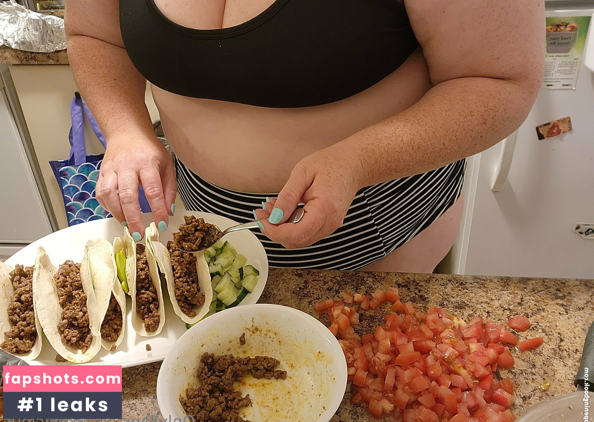 kailicious gallery photo #40