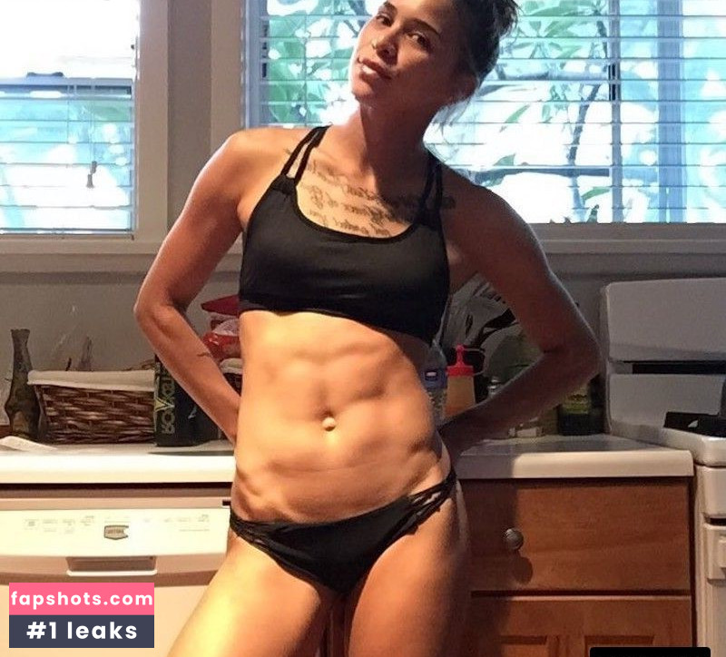 Kailin Curran gallery photo #4