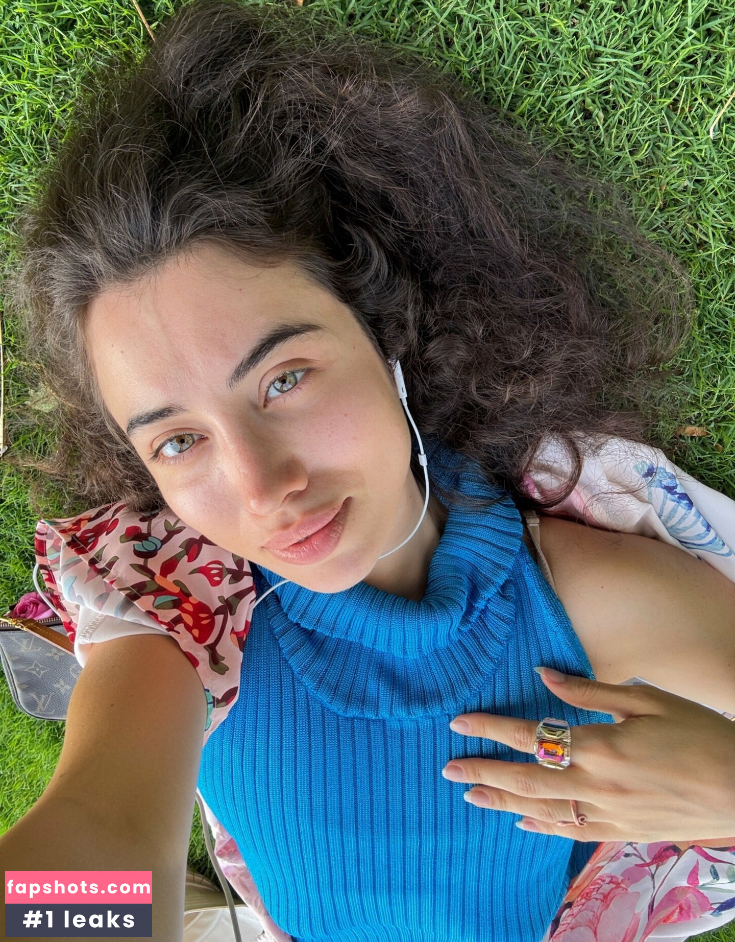 kaira_xaen gallery photo #30