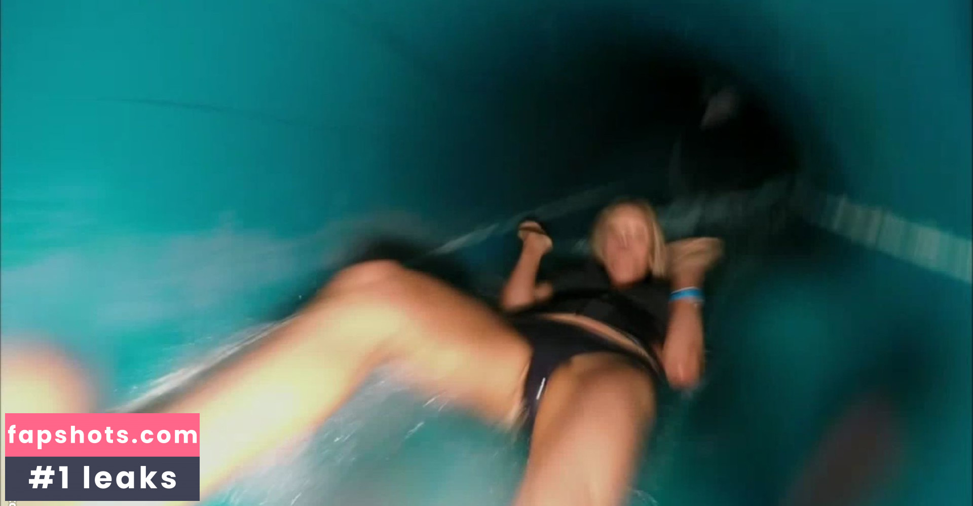 Kaitlin Olson gallery photo #2