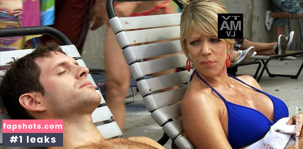 Kaitlin Olson gallery photo #22