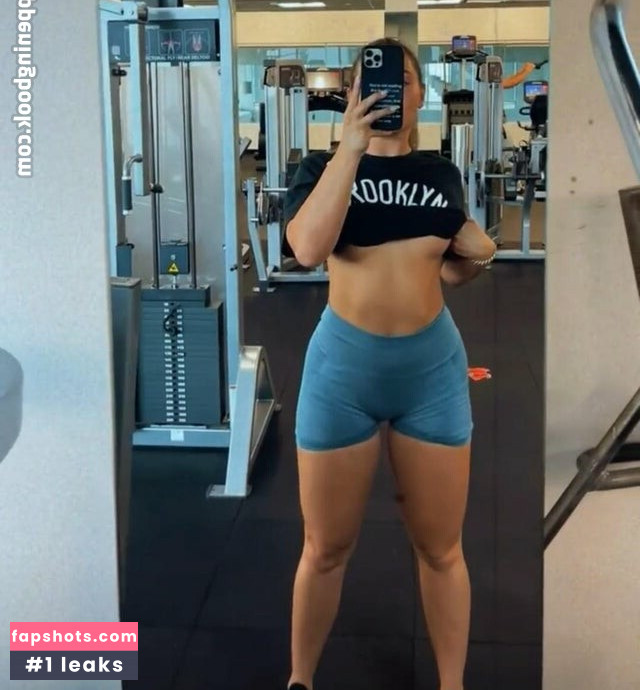 Kaitlin Reagan gallery photo #13