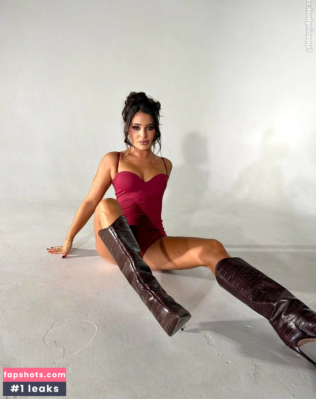 Kaitlin Reagan gallery photo #6