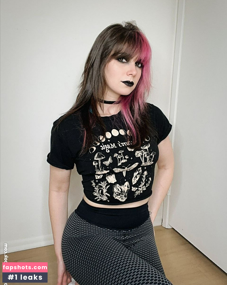 Kaitlin Witcher gallery photo #127