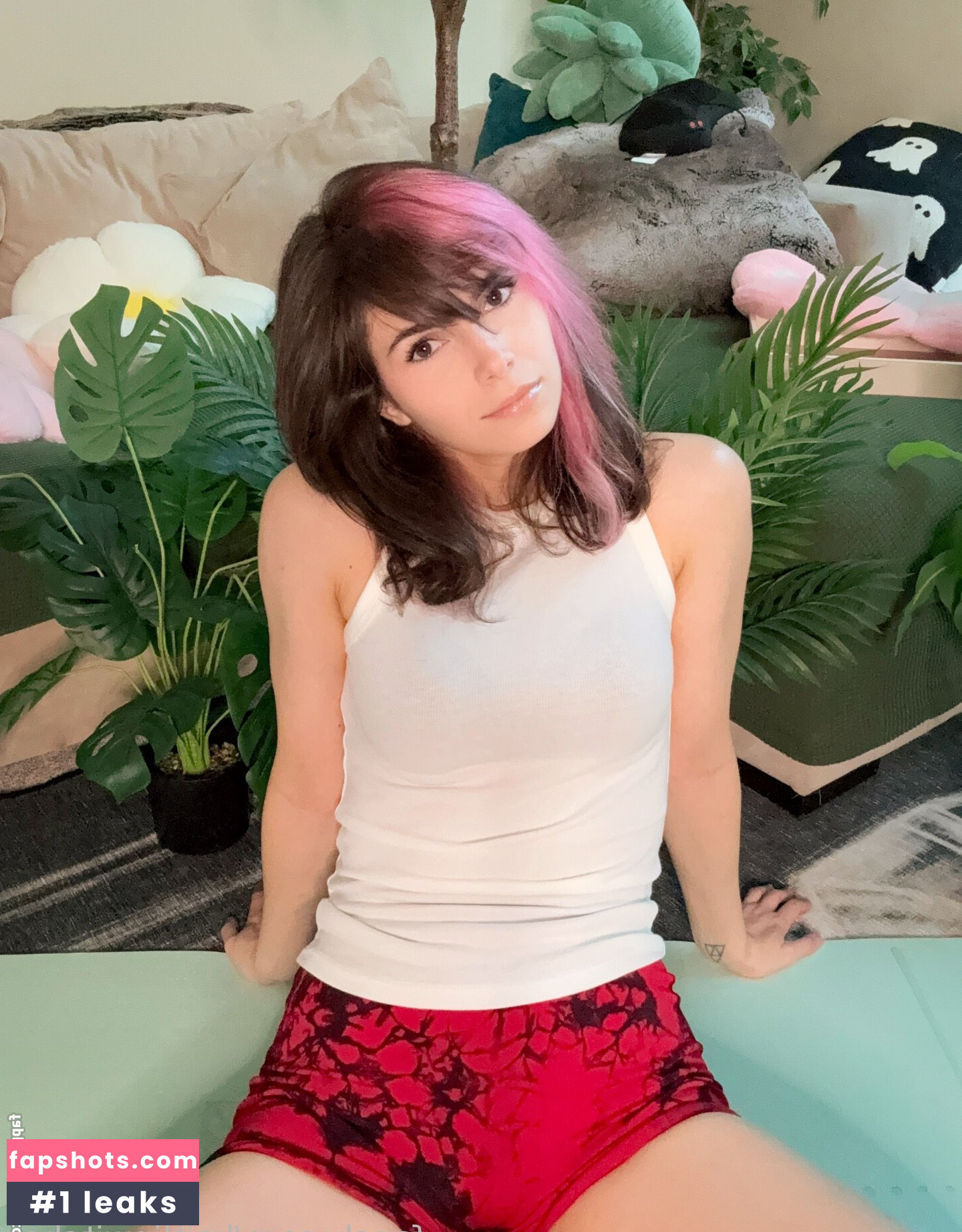 Kaitlin Witcher gallery photo #6