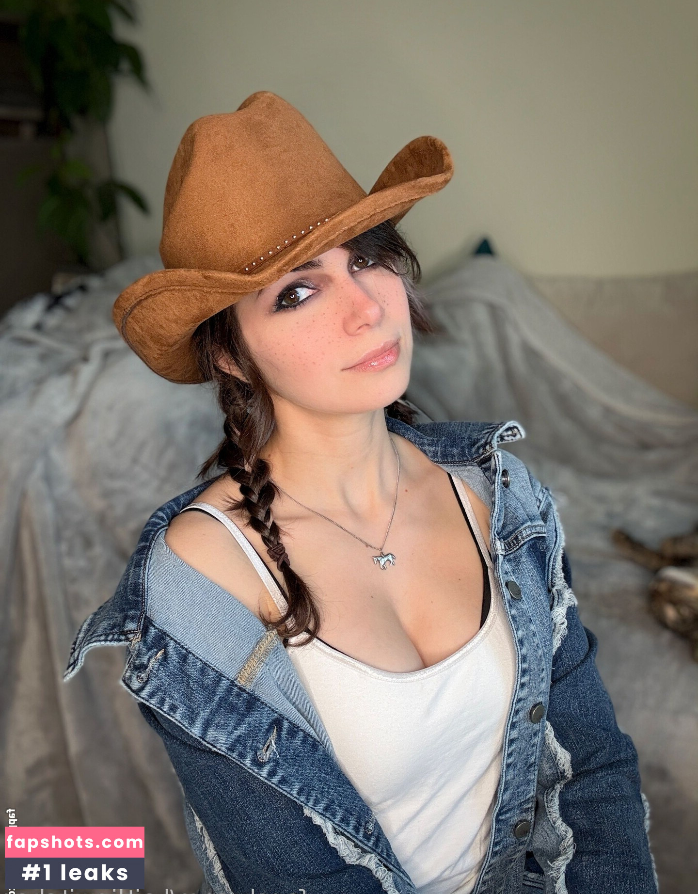 Kaitlin Witcher gallery photo #61