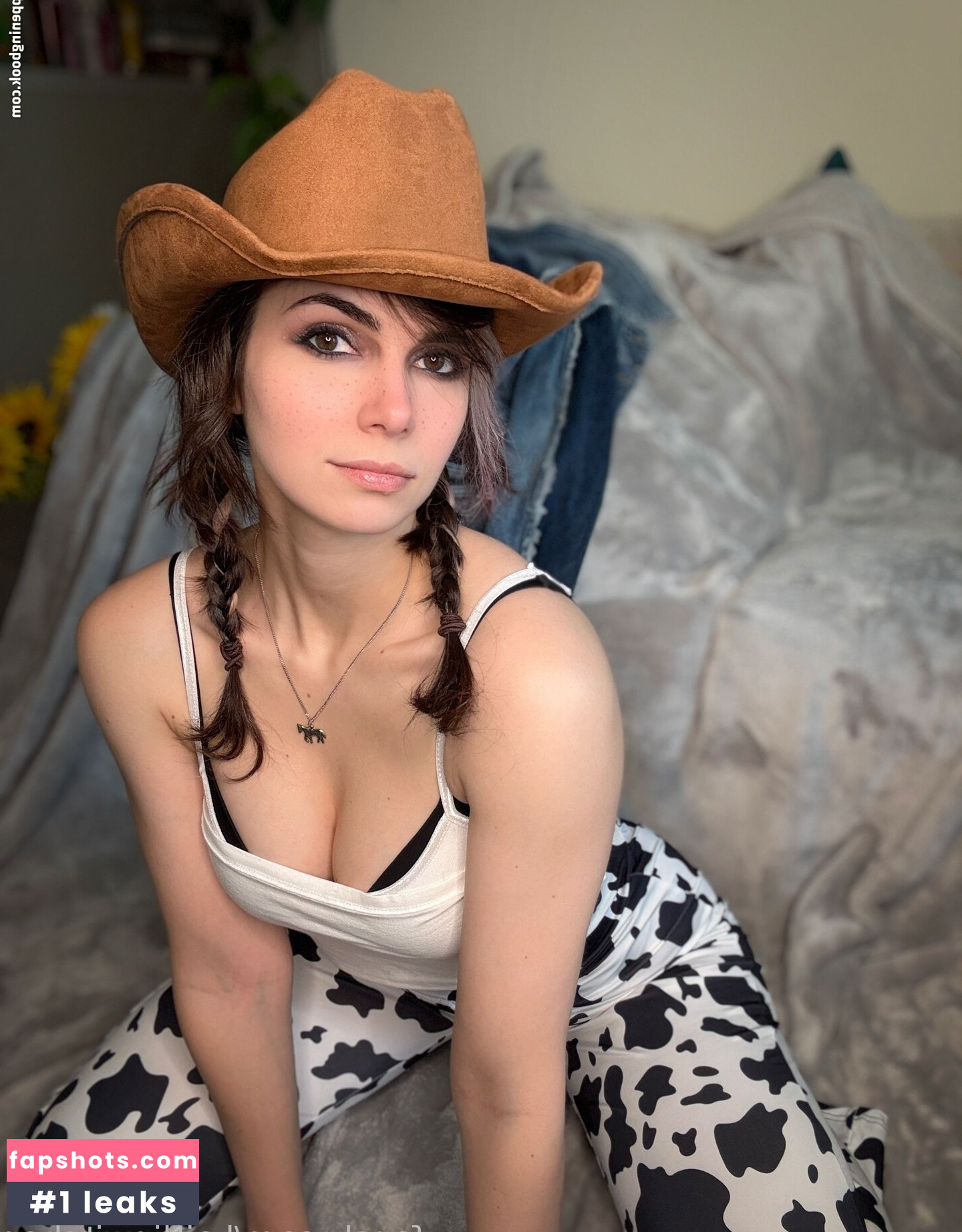 Kaitlin Witcher gallery photo #67
