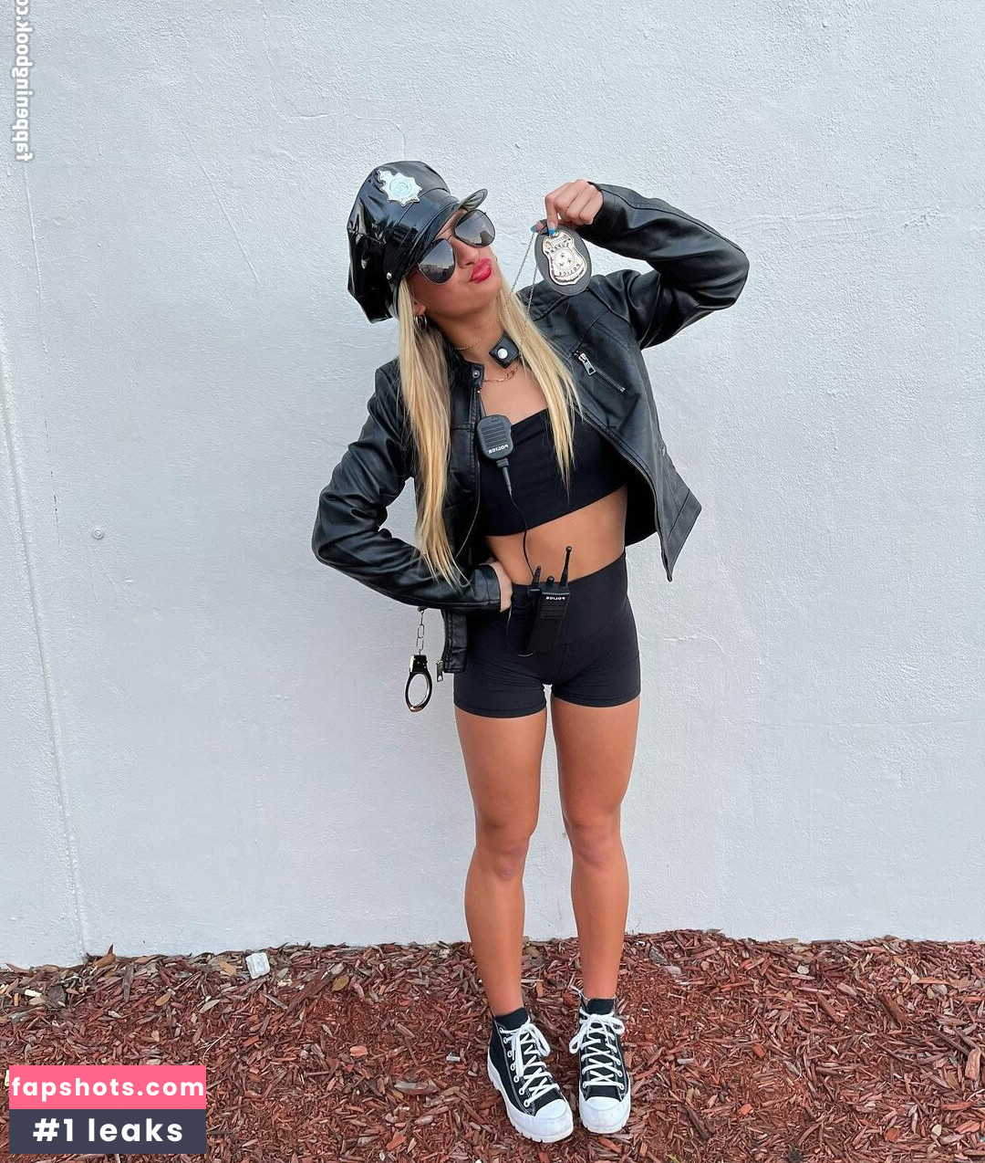 Kaitlin Yamano gallery photo #4