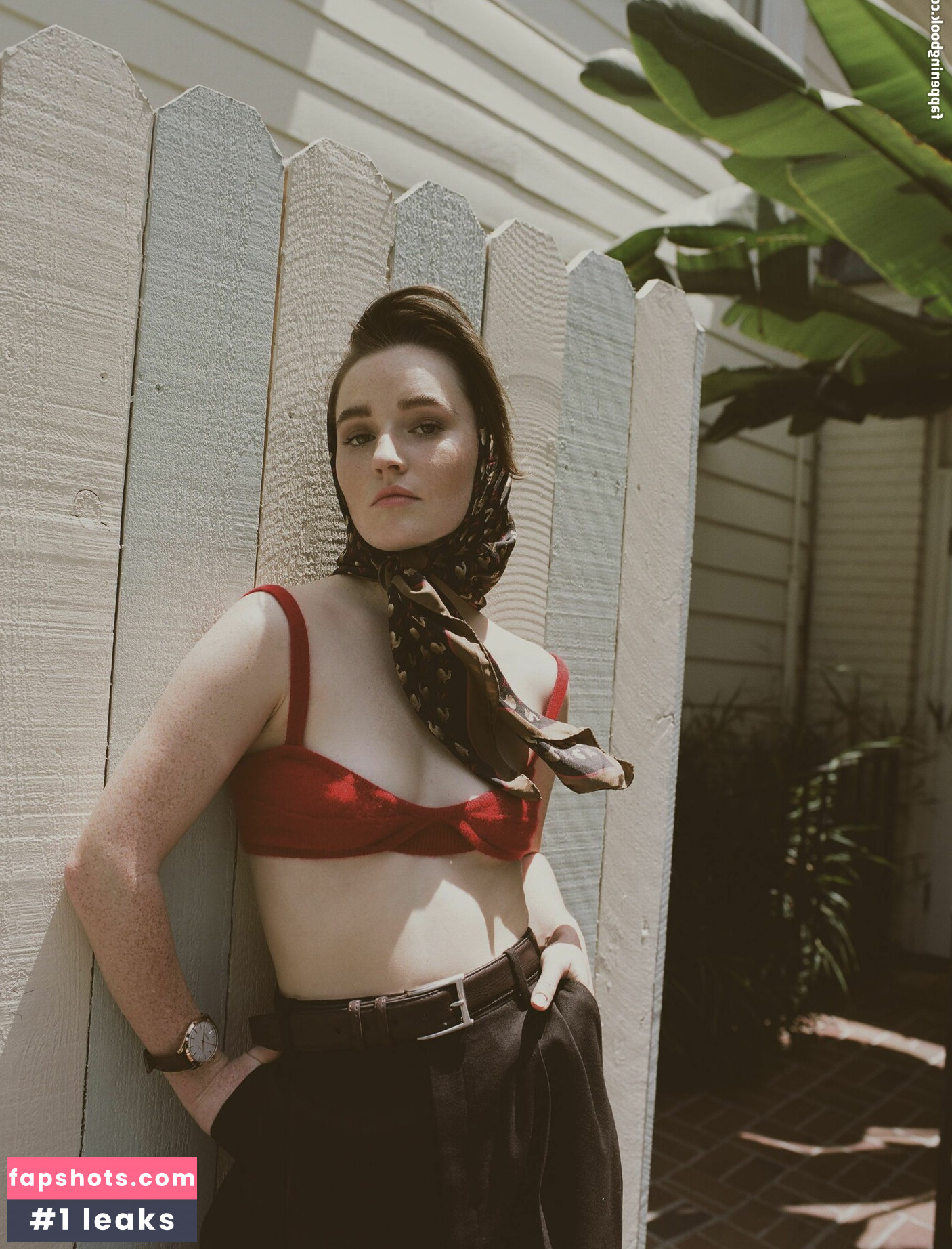 Kaitlyn Dever gallery photo #130