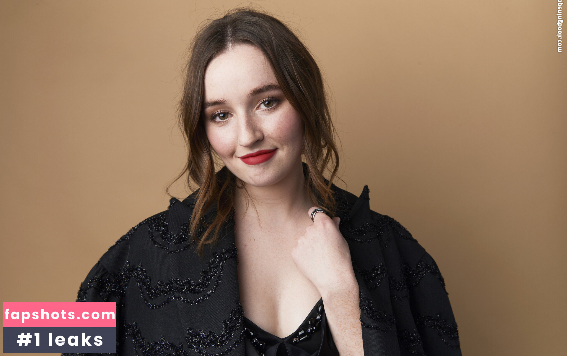 Kaitlyn Dever gallery photo #132