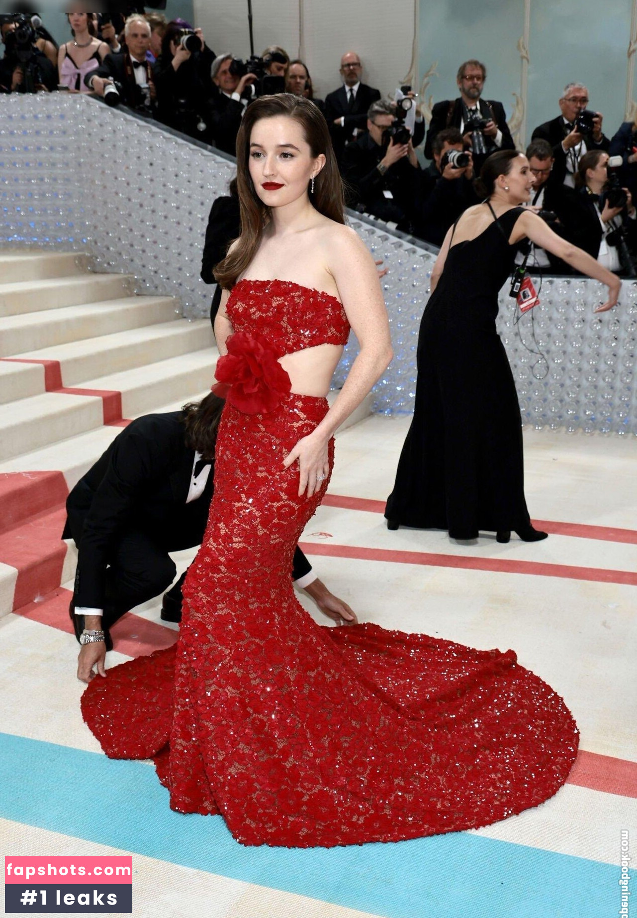 Kaitlyn Dever gallery photo #137