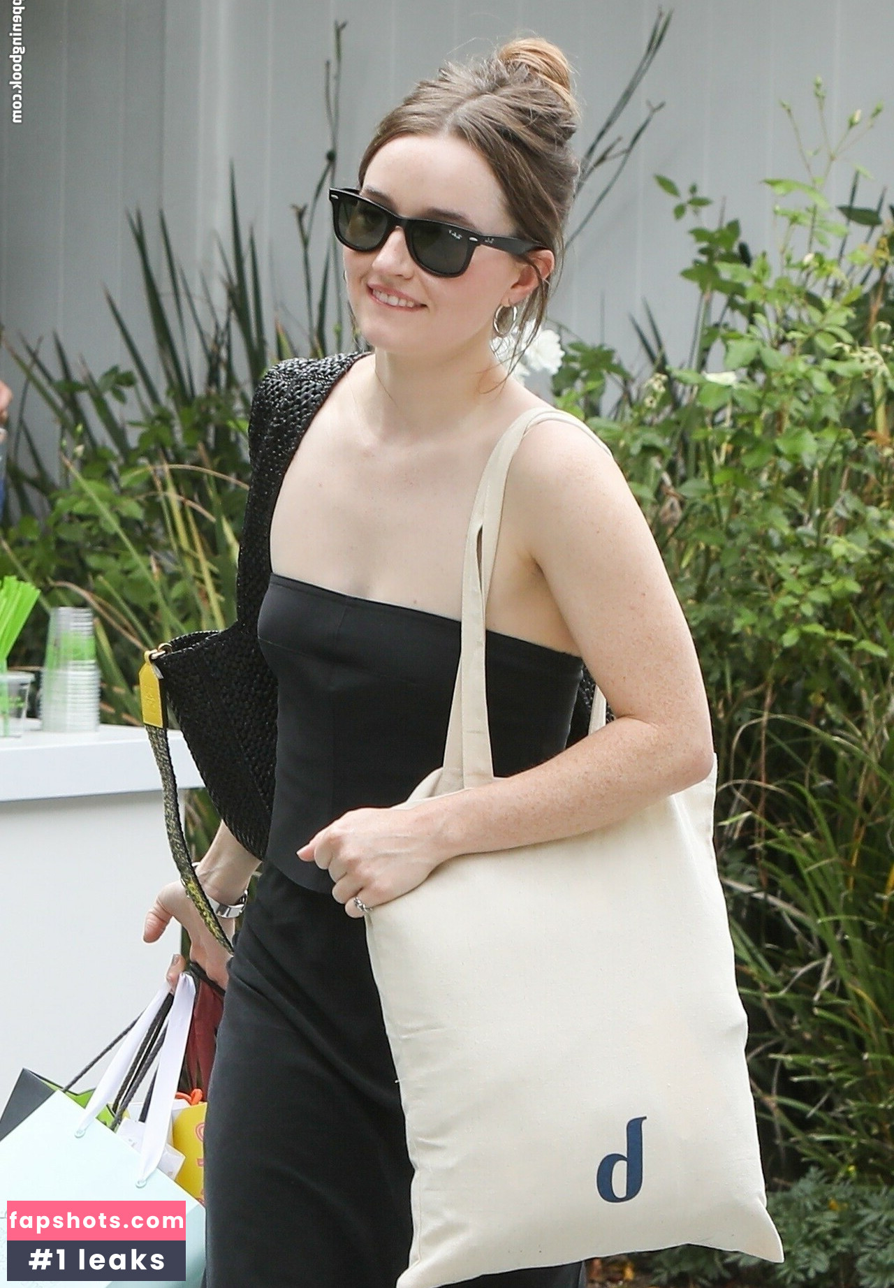 Kaitlyn Dever gallery photo #200