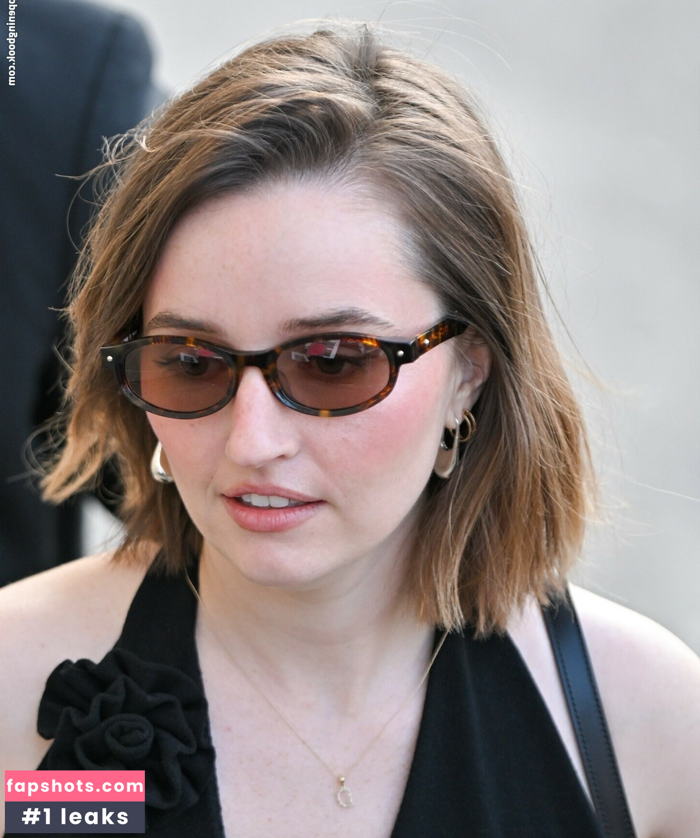 Kaitlyn Dever gallery photo #60