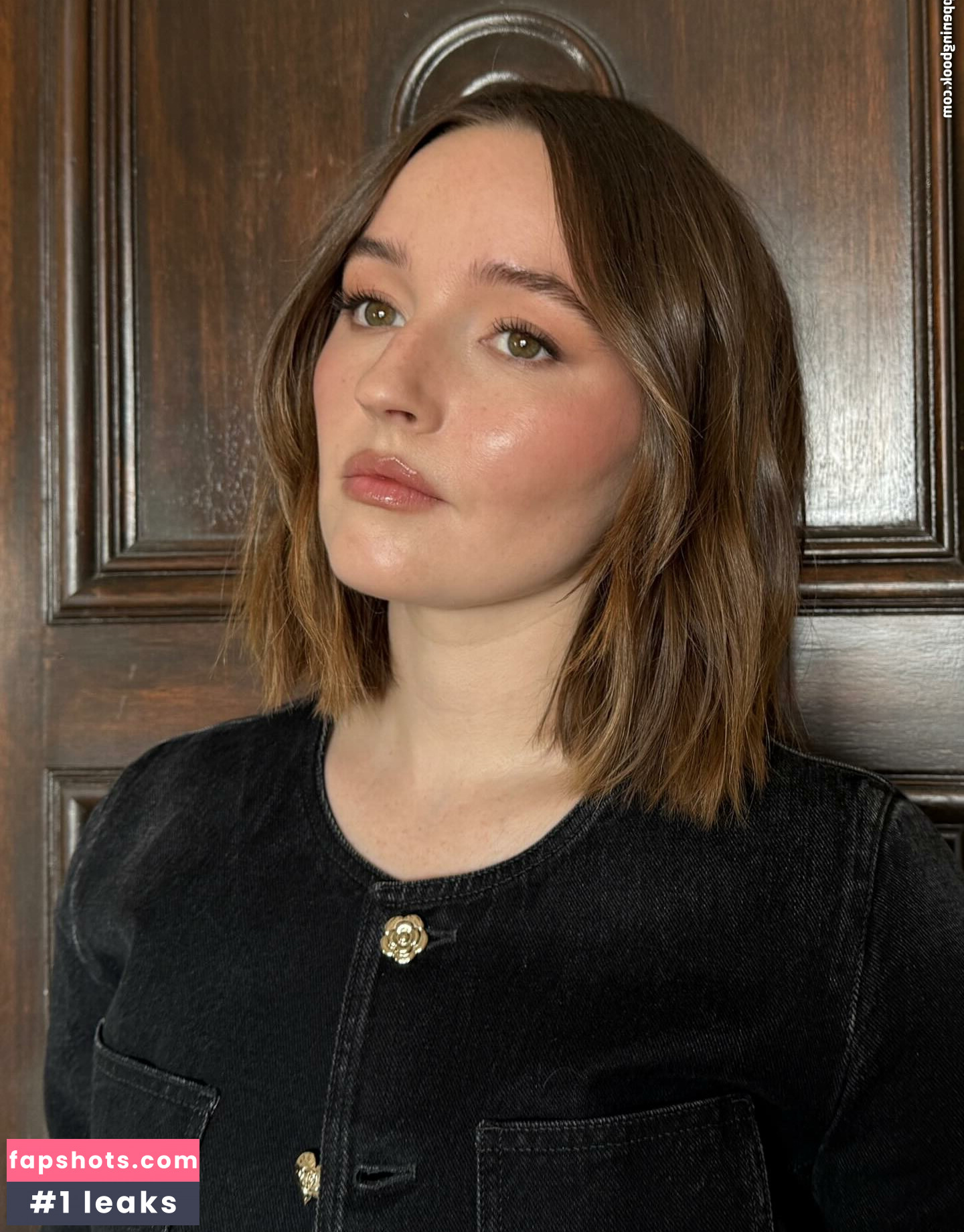 Kaitlyn Dever gallery photo #10