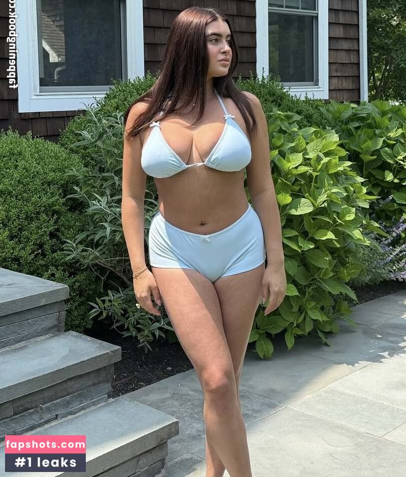 Kalani Hilliker gallery photo #24