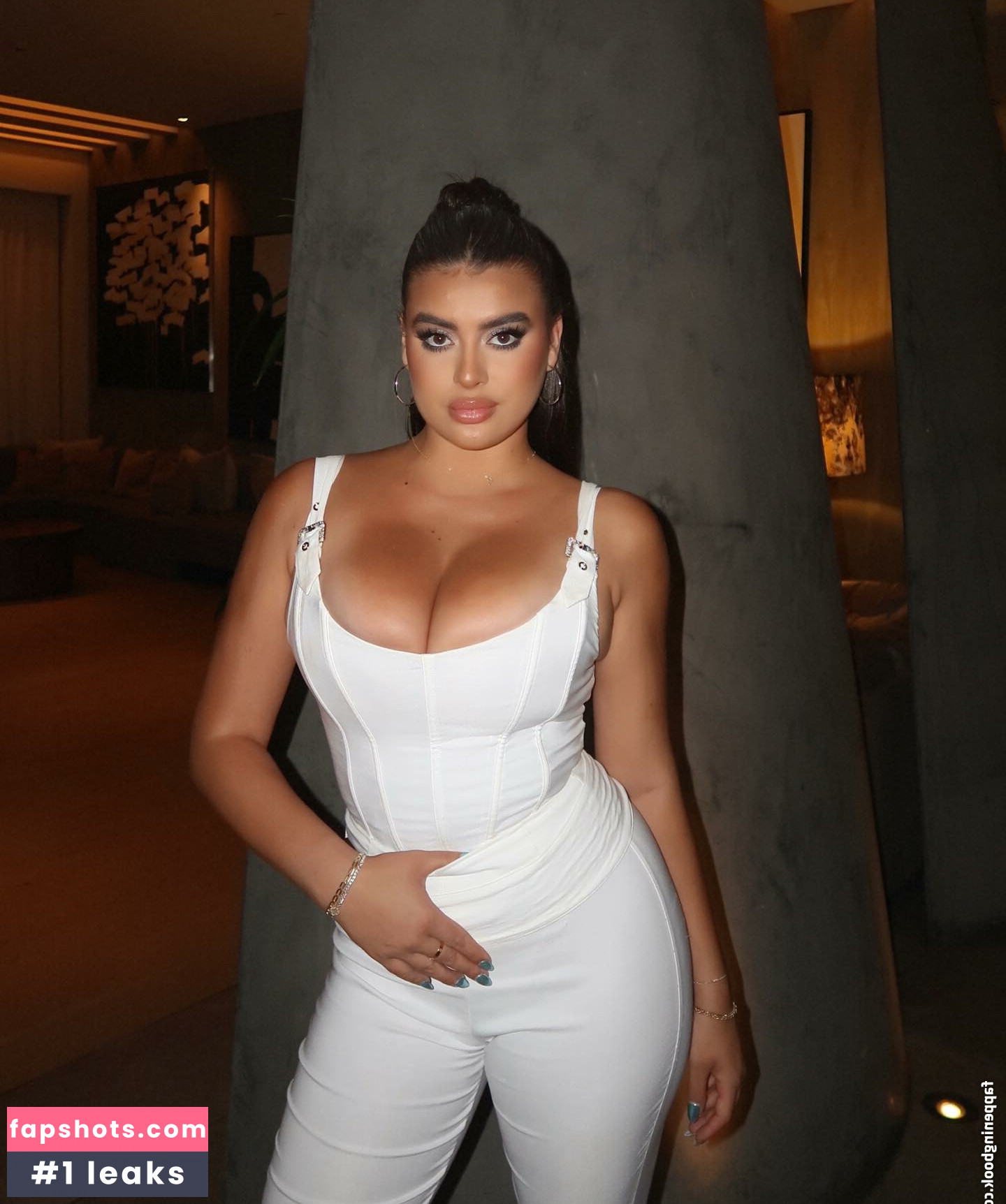 Kalani Hilliker Nude Leaks OnlyFans Photos #78 - LeakJerk