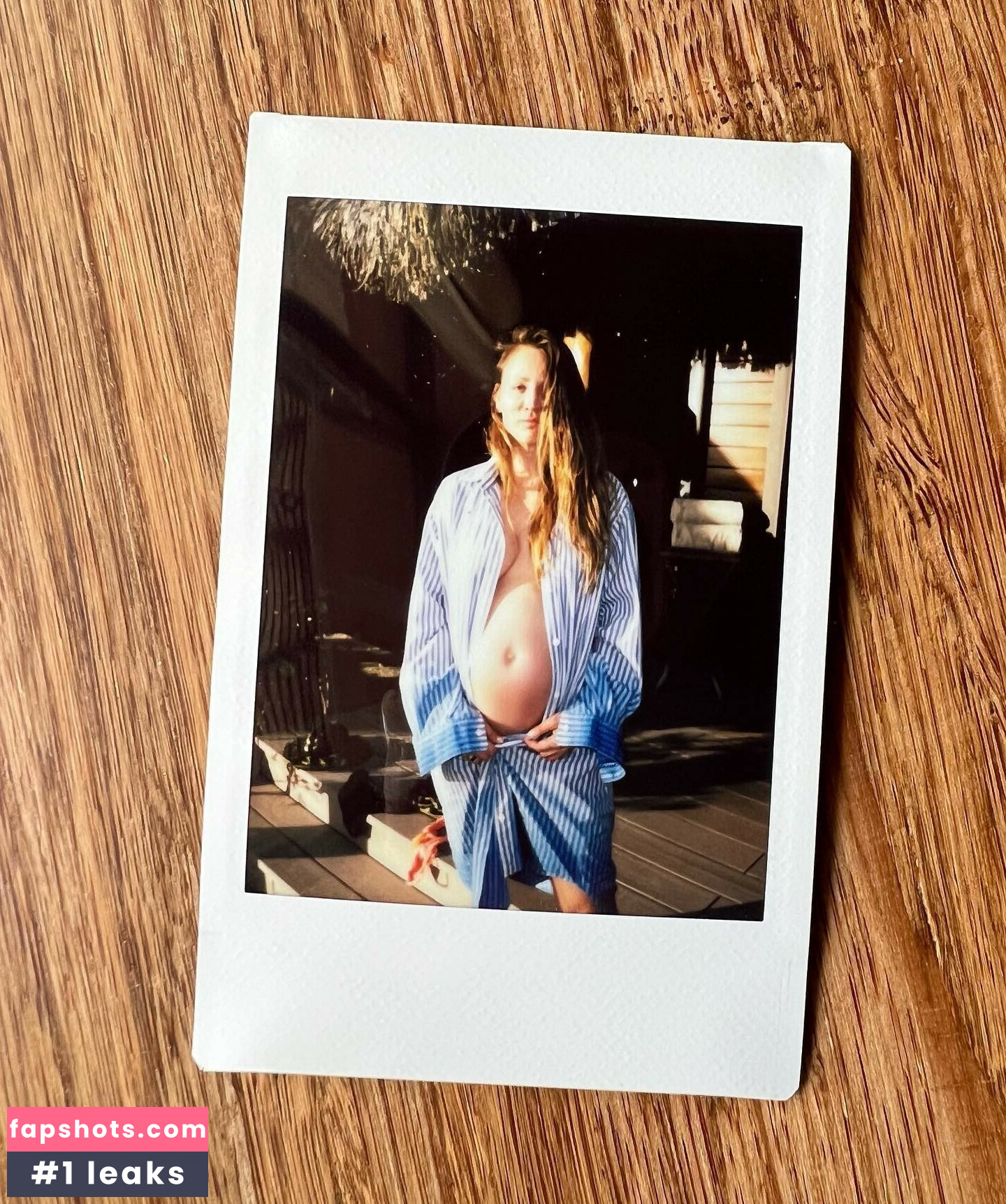 Kaley Cuoco Nude Leaks OnlyFans Photos #159 - LeakJerk