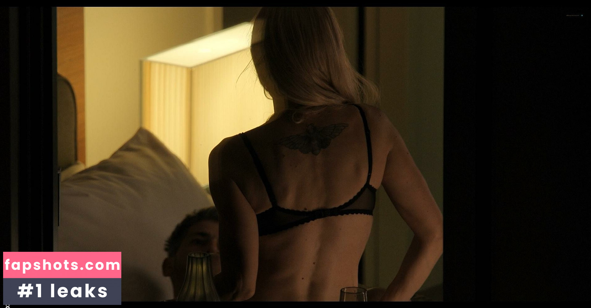 Kaley Cuoco Nude Leaks OnlyFans Photos #172 - LeakJerk