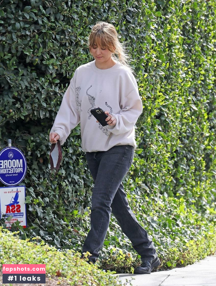 Kaley Cuoco Nude Leaks OnlyFans Photos #175 - LeakJerk