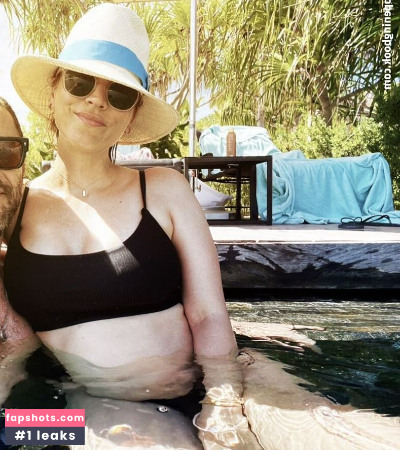 Kaley Cuoco Nude Leaks OnlyFans Photos #185 - LeakJerk