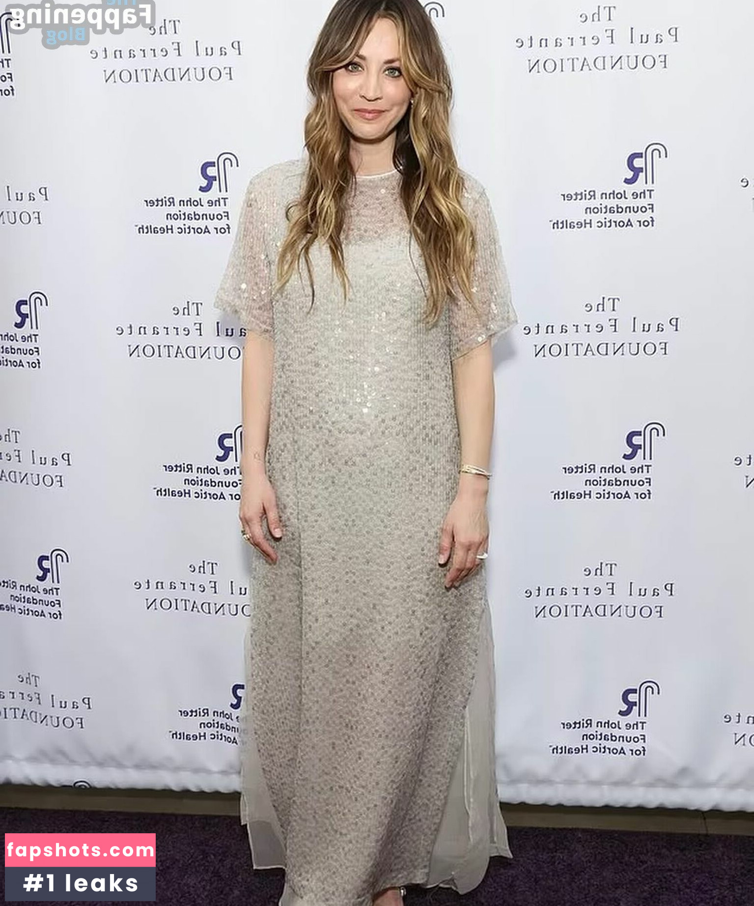 Kaley Cuoco Nude Leaks OnlyFans Photos #21 - LeakJerk