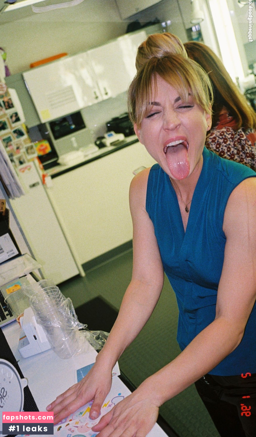 Kaley Cuoco Nude Leaks OnlyFans Photos #224 - LeakJerk