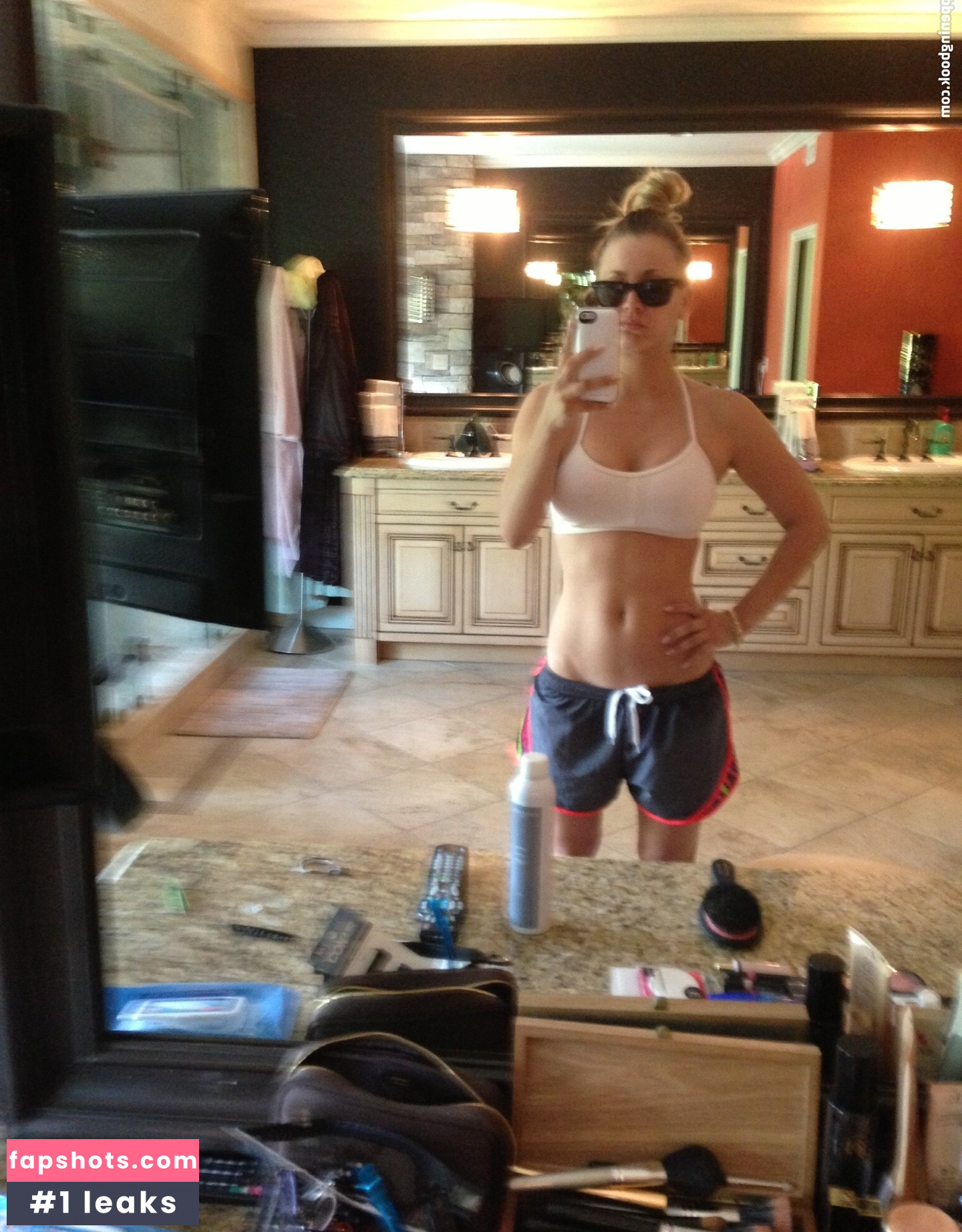 Kaley Cuoco Nude Leaks OnlyFans Photos #230 - LeakJerk