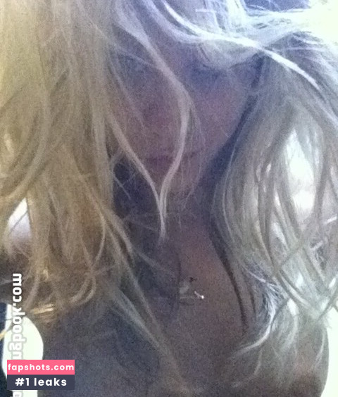 Kaley Cuoco Nude Leaks OnlyFans Photos #260 - LeakJerk