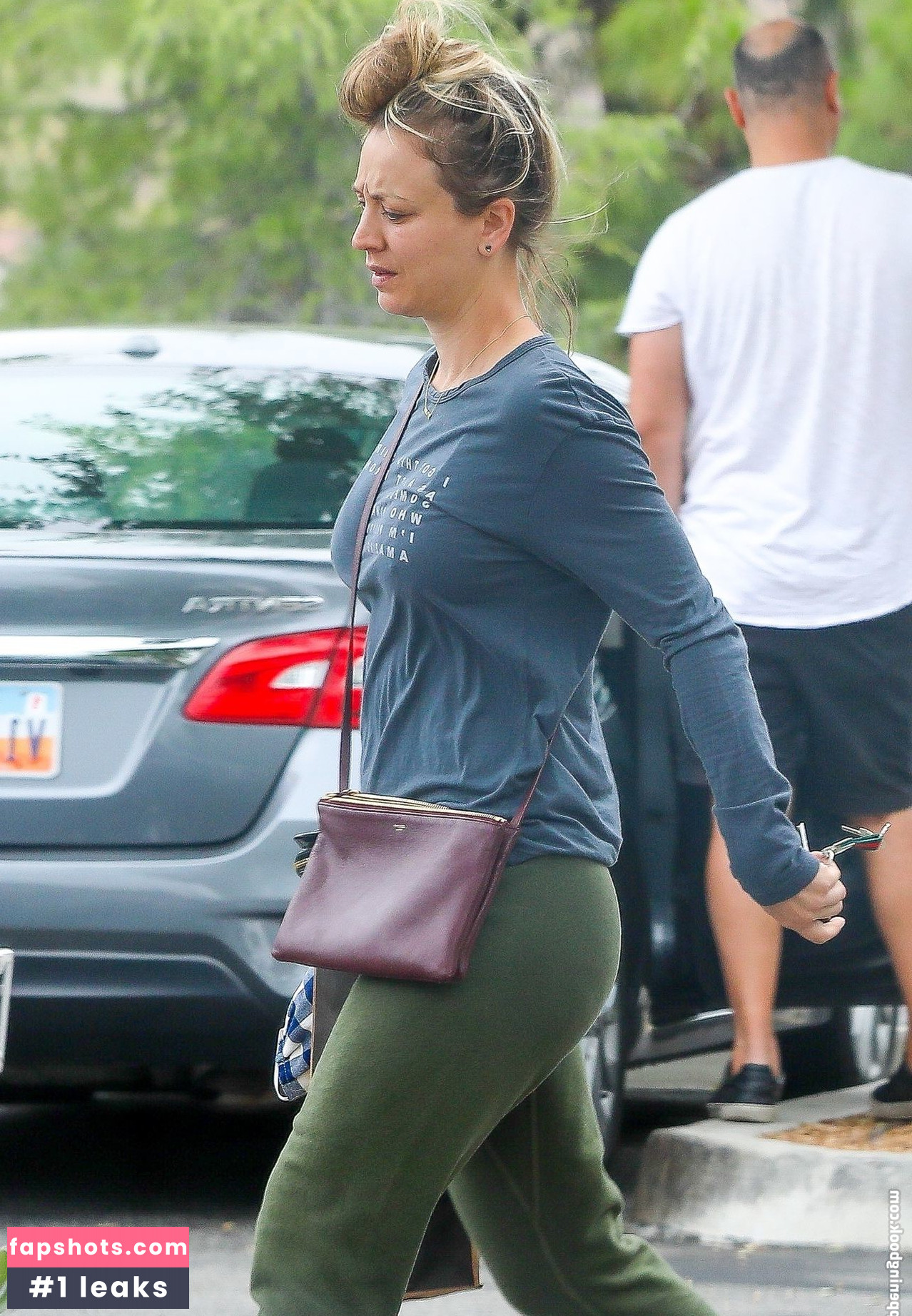 Kaley Cuoco Nude Leaks OnlyFans Photos #355 - LeakJerk