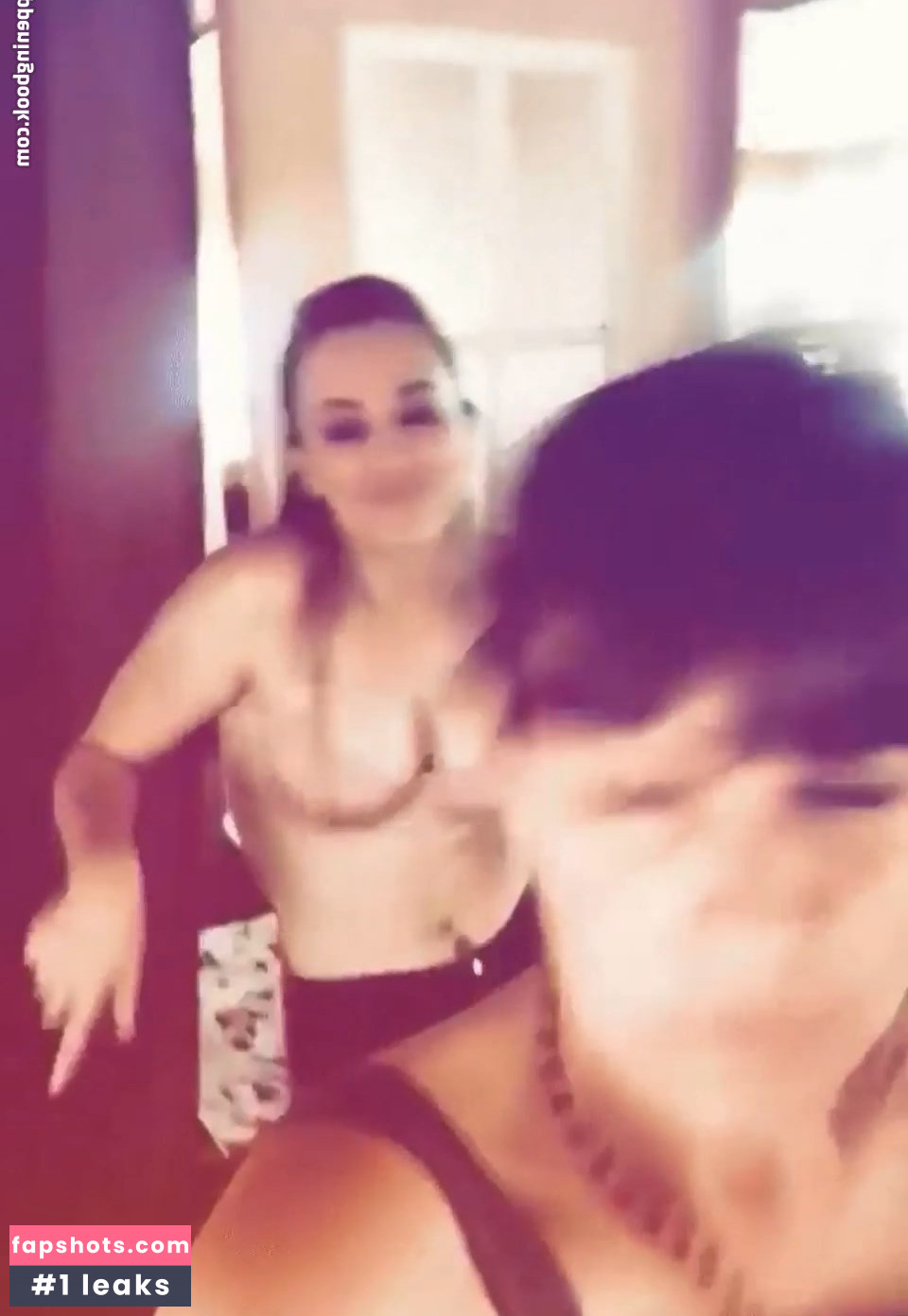 Kaley Cuoco Nude Leaks OnlyFans Photos #382 - LeakJerk