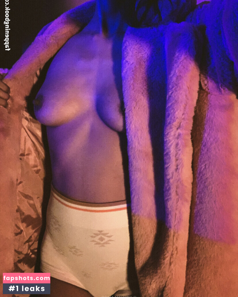 Kalham Amor gallery photo #14