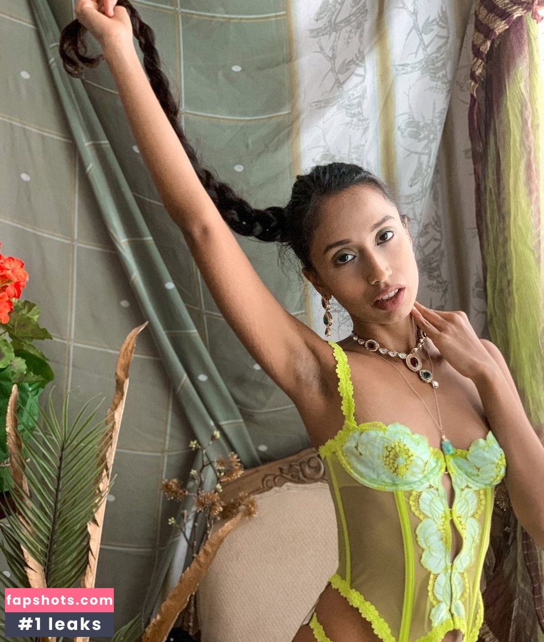 Kalham Amor gallery photo #45