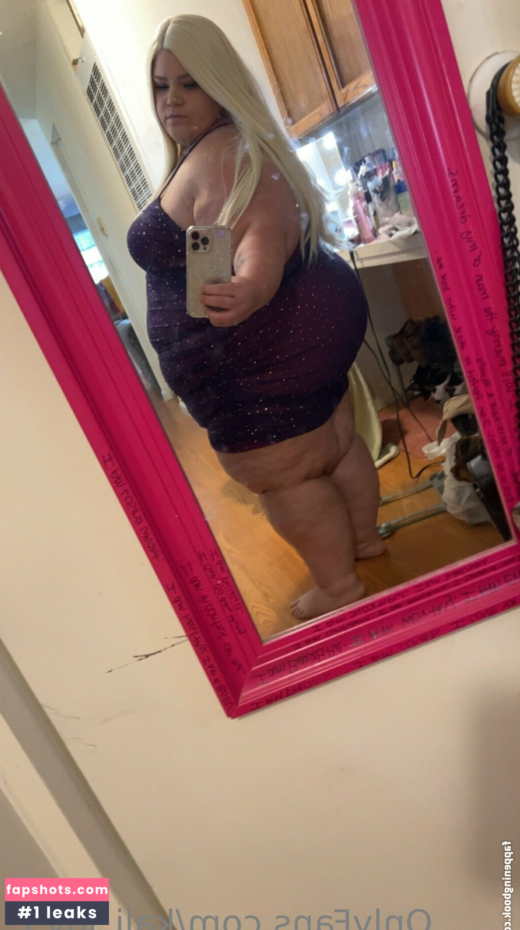 kali_lov3_ gallery photo #3