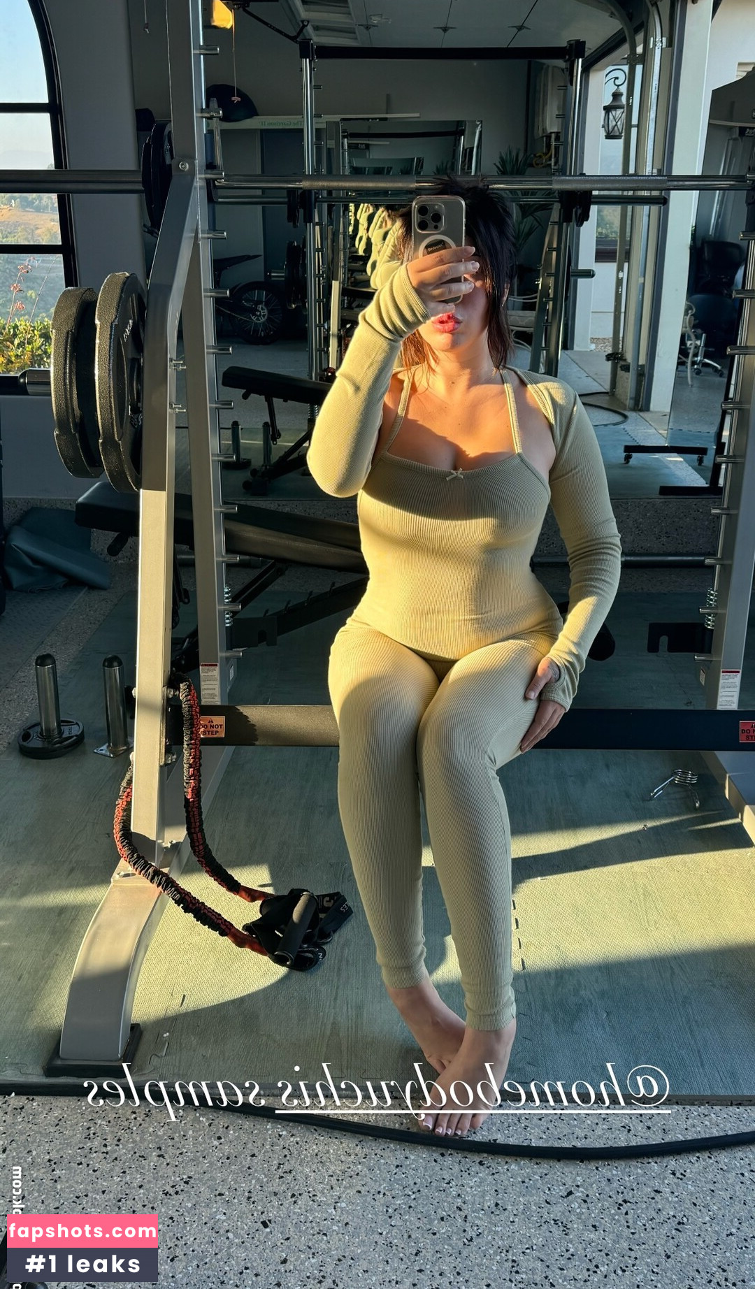 Kali Uchis Nahé úniky fotek pouze od fanoušků #2 - Fapshots