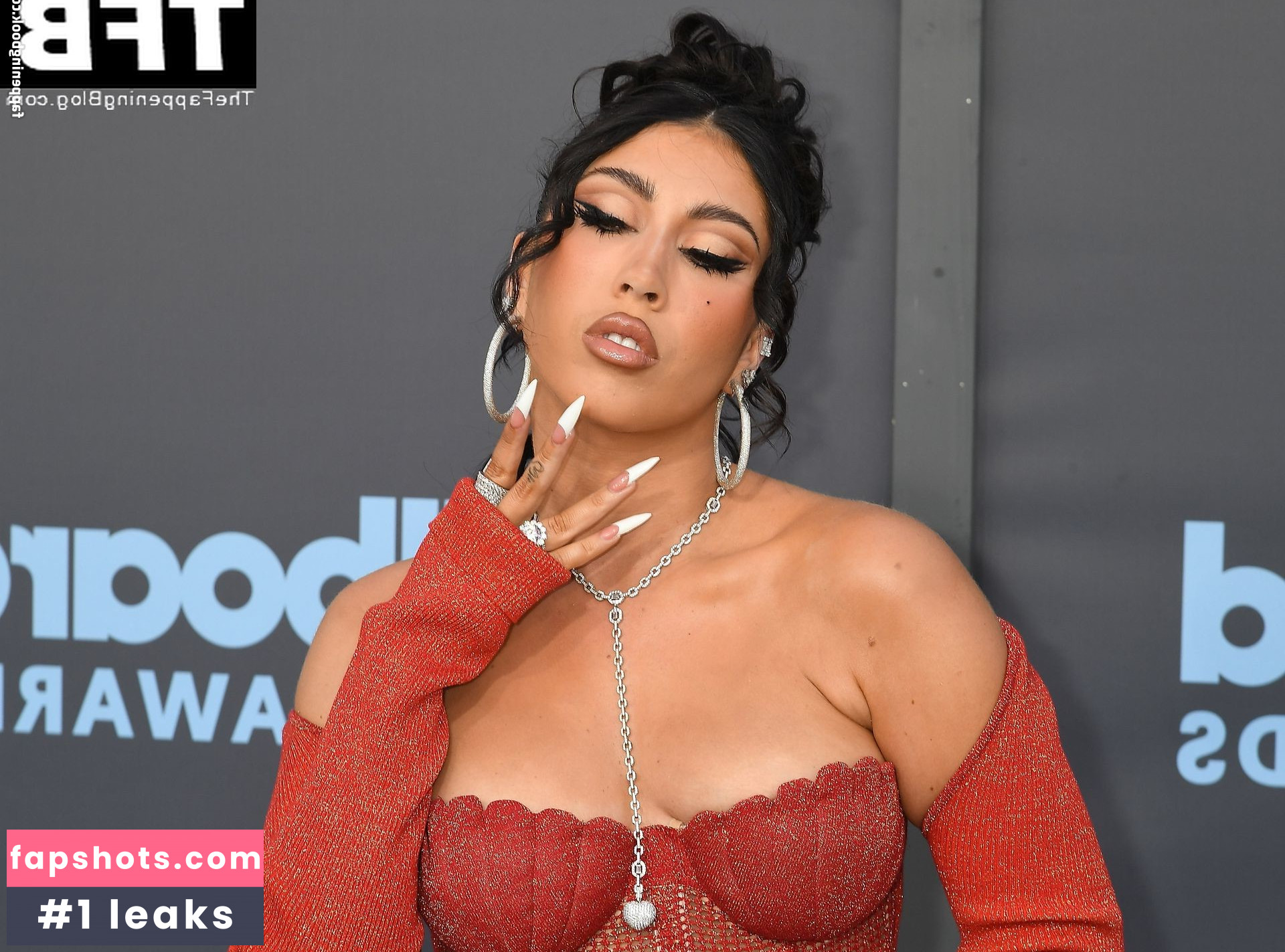 Kali Uchis gallery photo #101