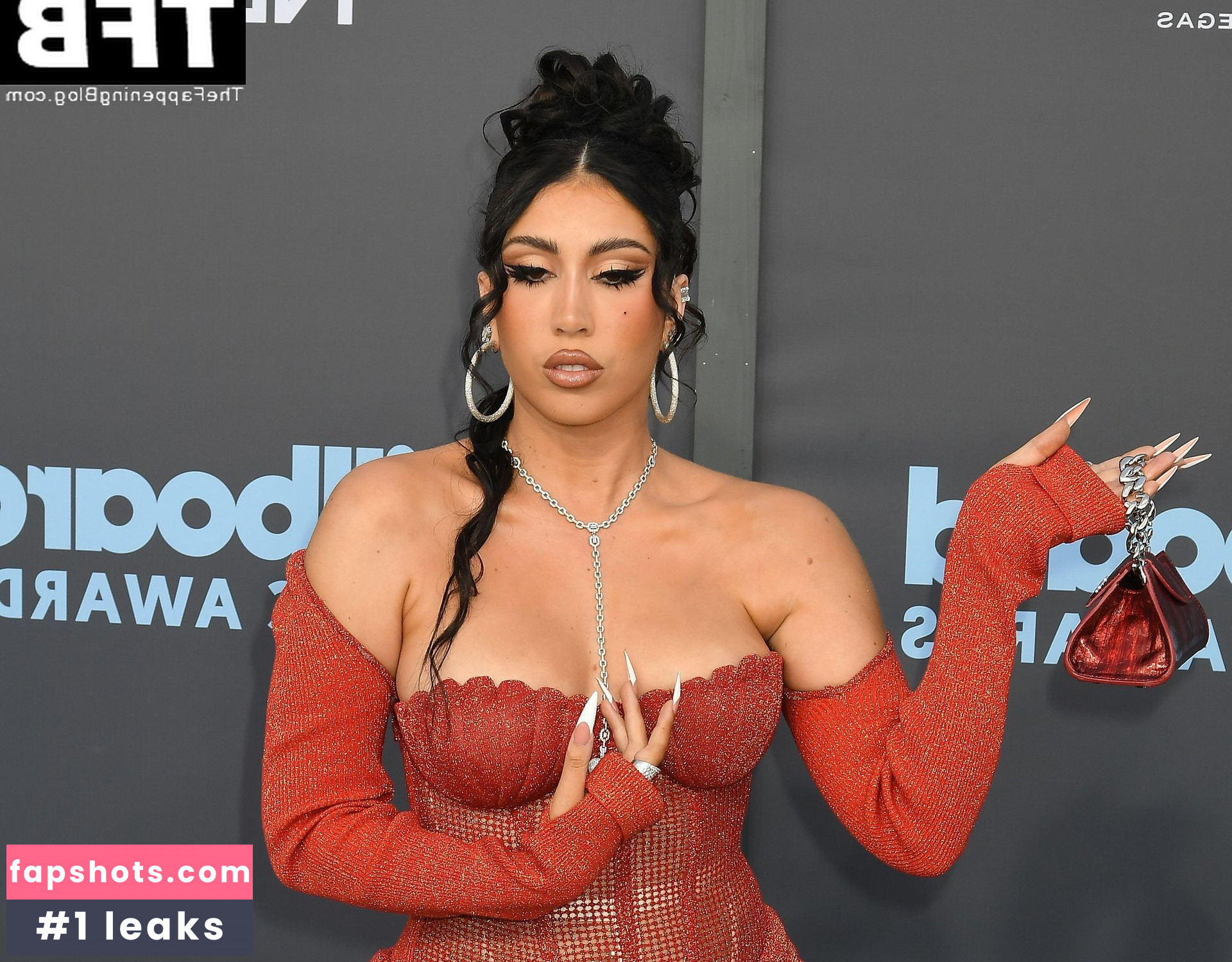 Kali Uchis gallery photo #102