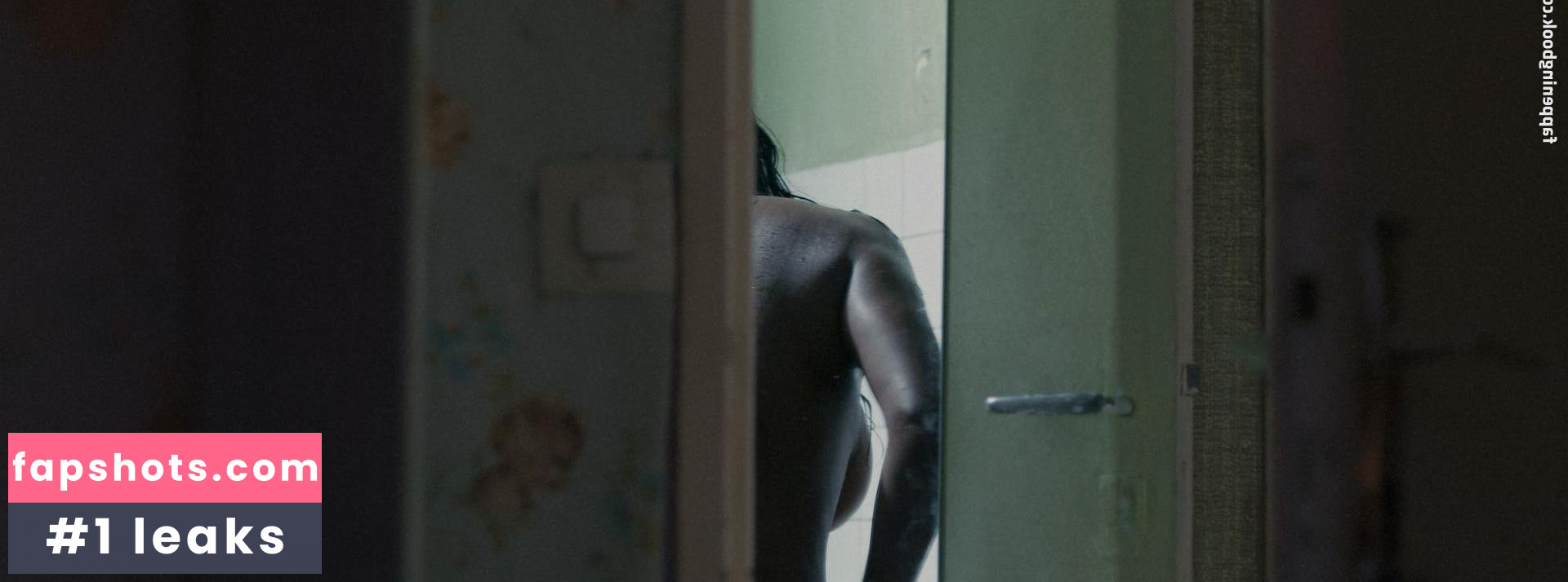 Kalieaswari Srinivasan gallery photo #3