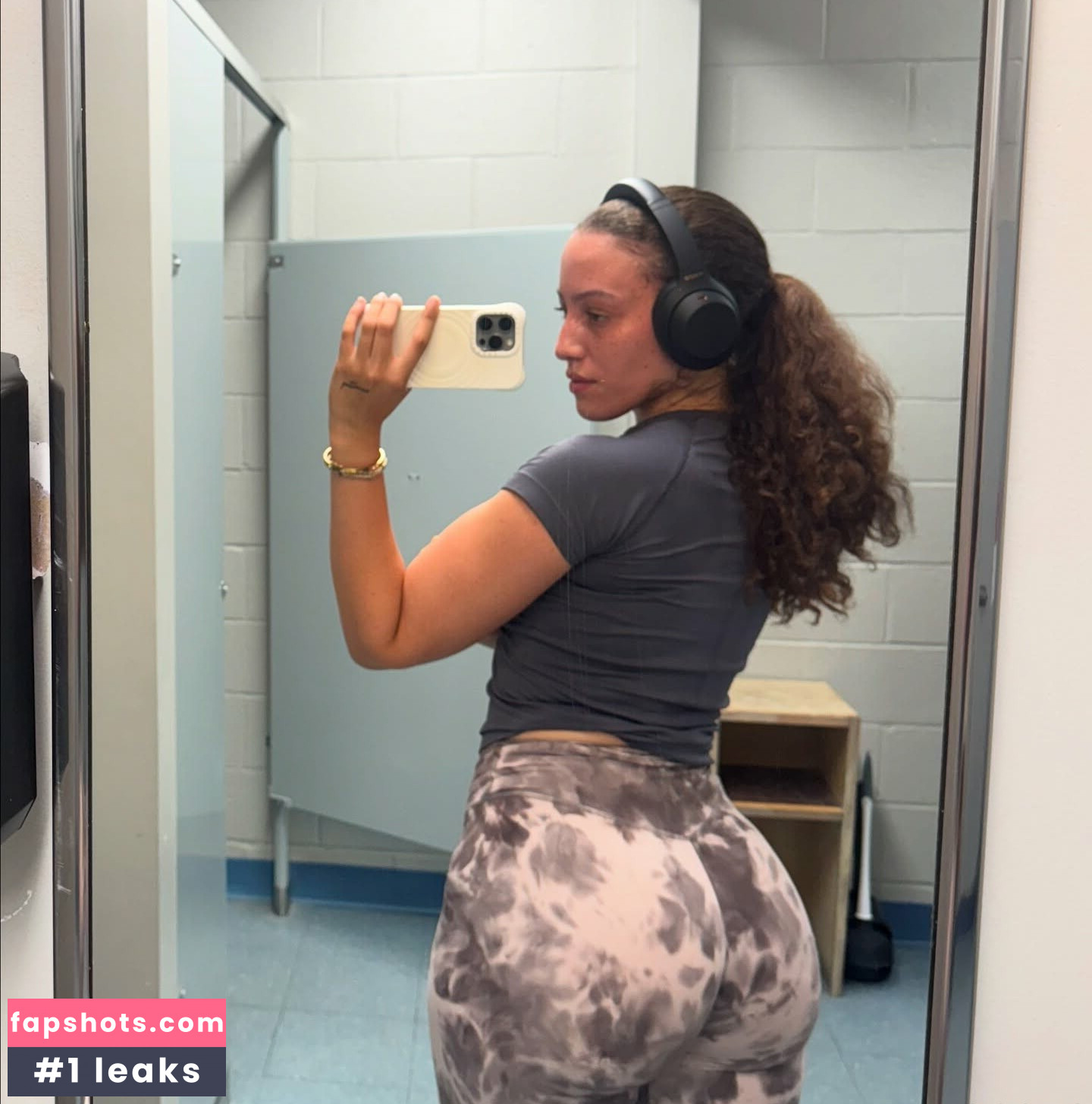 Kaliegh Robinson gallery photo #6