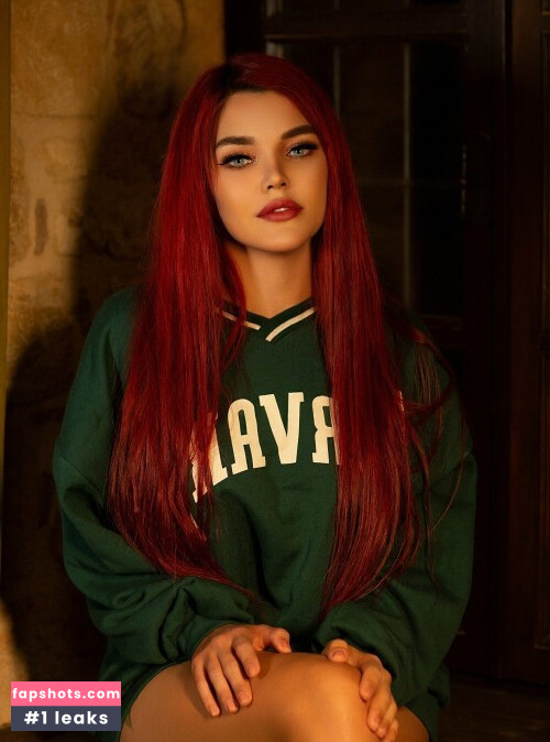 Kalinka Fox (Christina Fink) gallery photo #4379