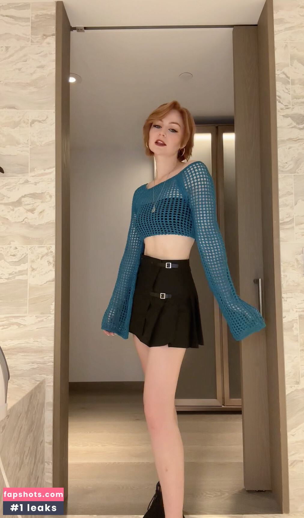 KallMeKris gallery photo #145