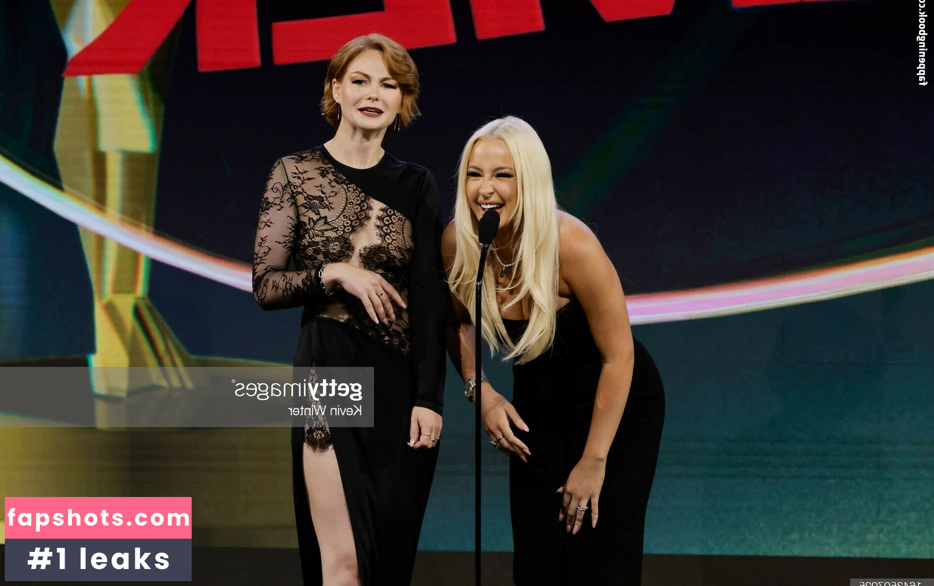 KallMeKris gallery photo #155