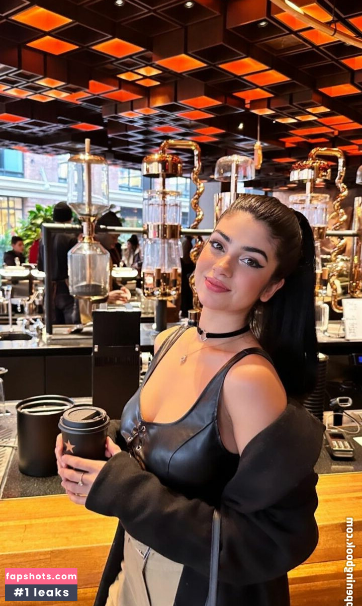 KamiCosplayer gallery photo #108