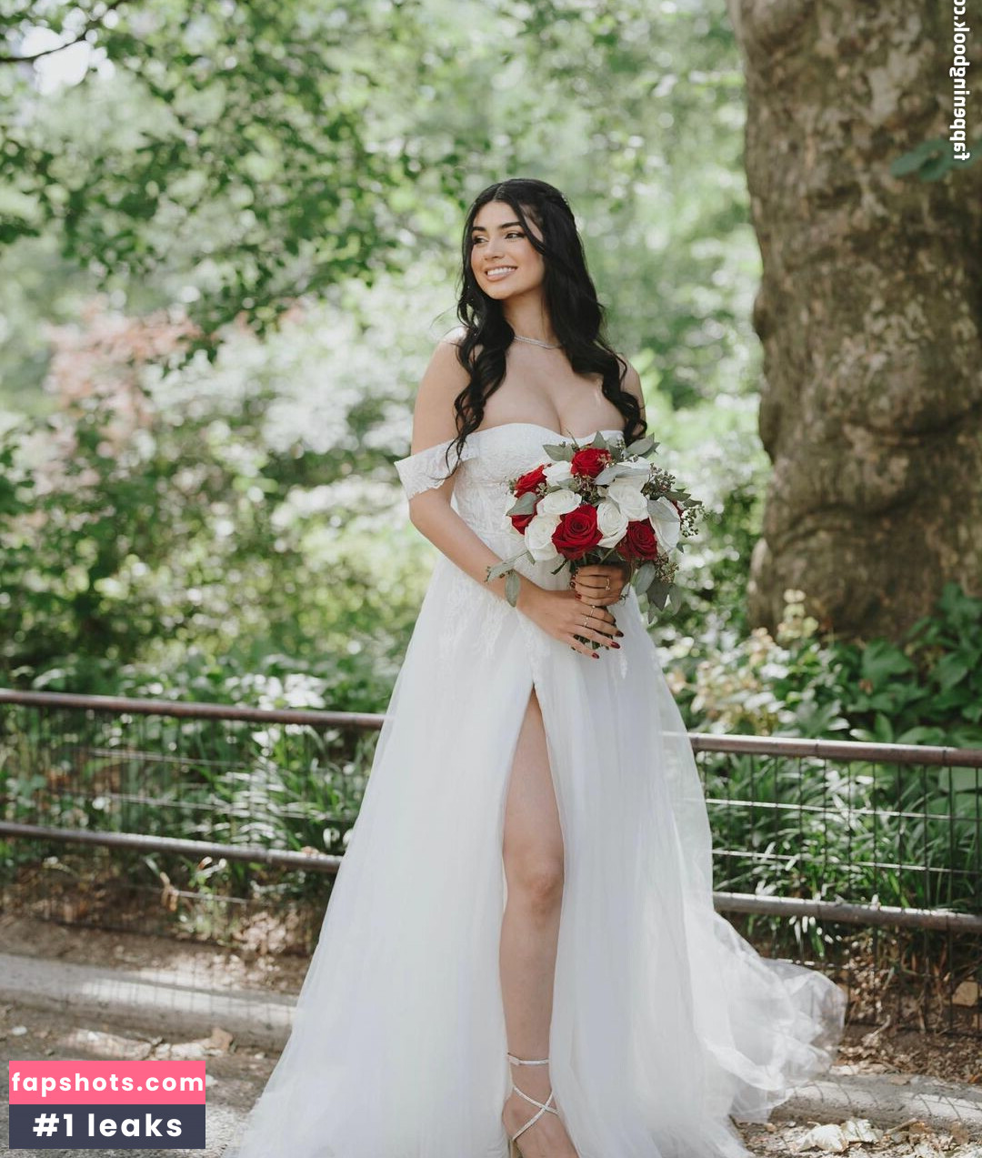 KamiCosplayer gallery photo #21