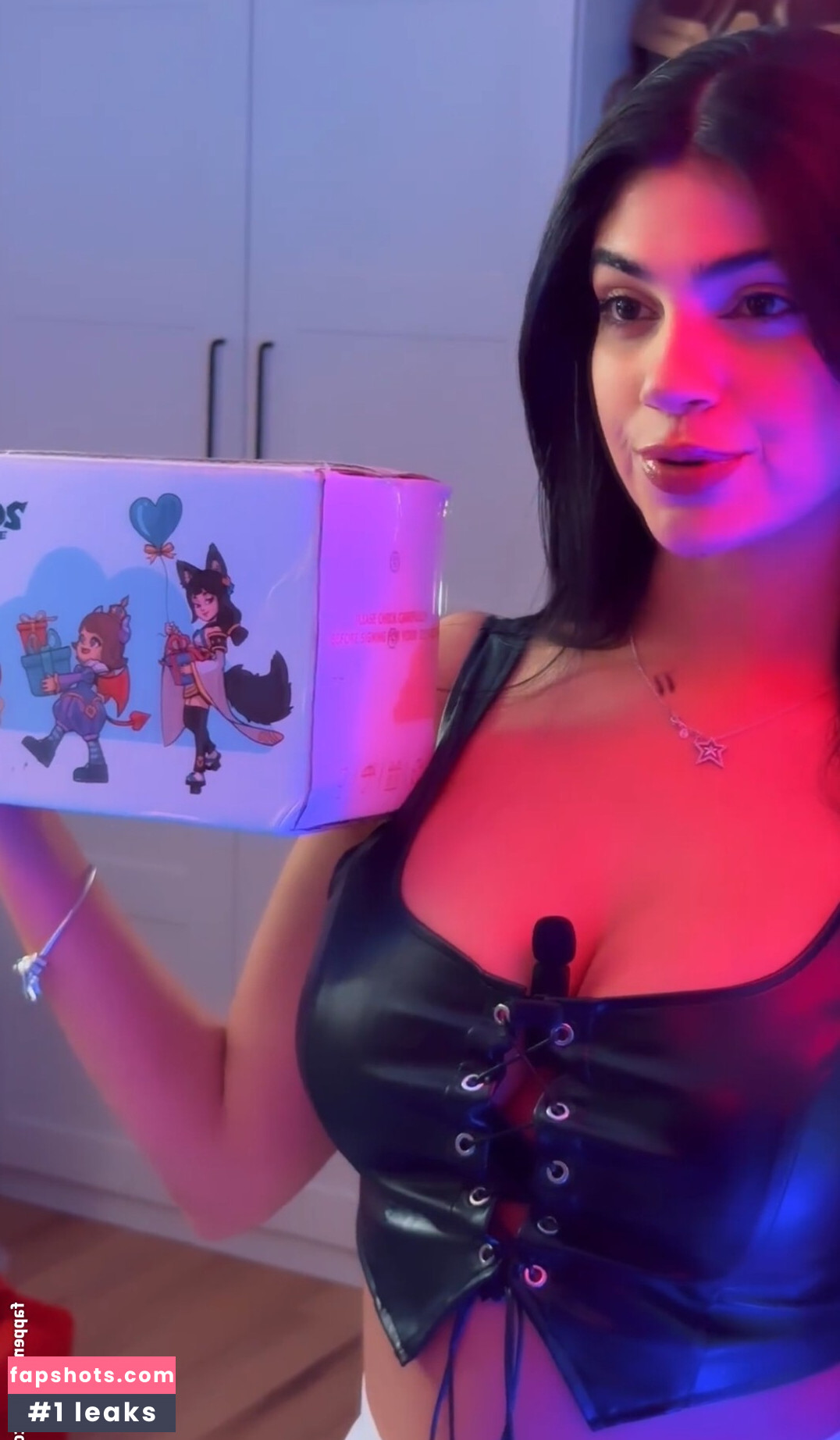 KamiCosplayer gallery photo #45