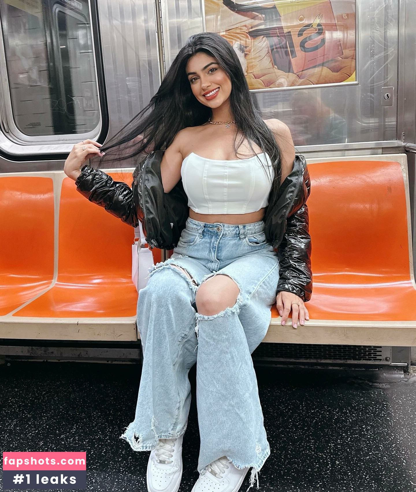 KamiCosplayer gallery photo #63