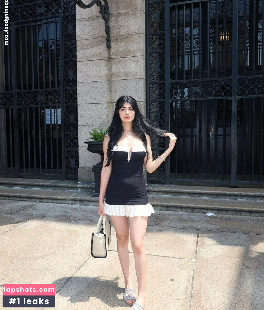 KamiCosplayer gallery photo #9