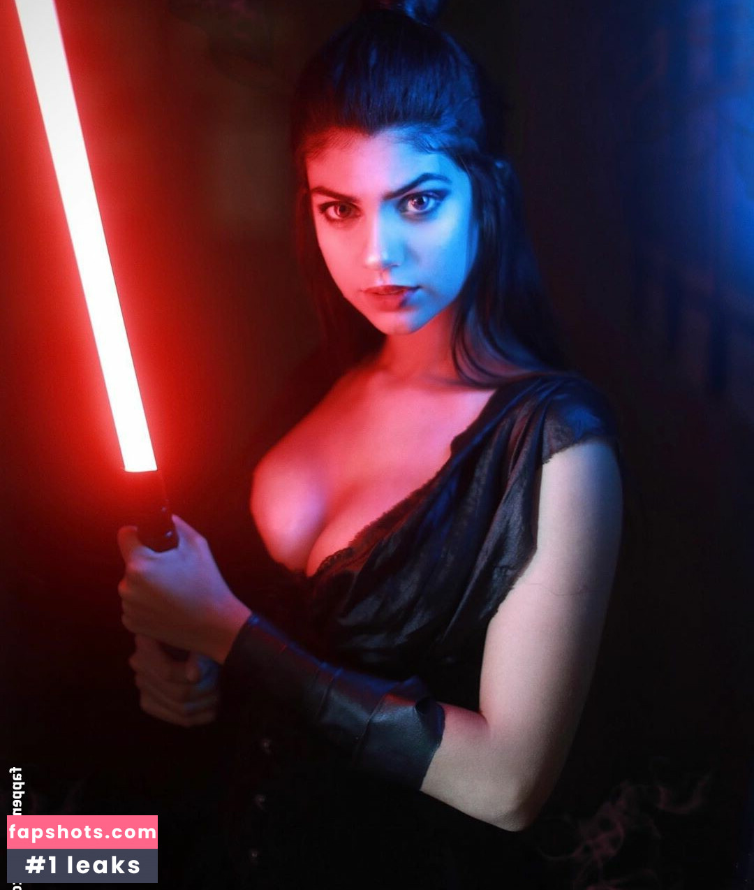 Kamila Ferreira gallery photo #5